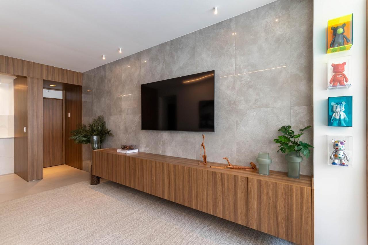 Apartment Agradavel Em Ipanema - 2 Completas - J303 Z2 *