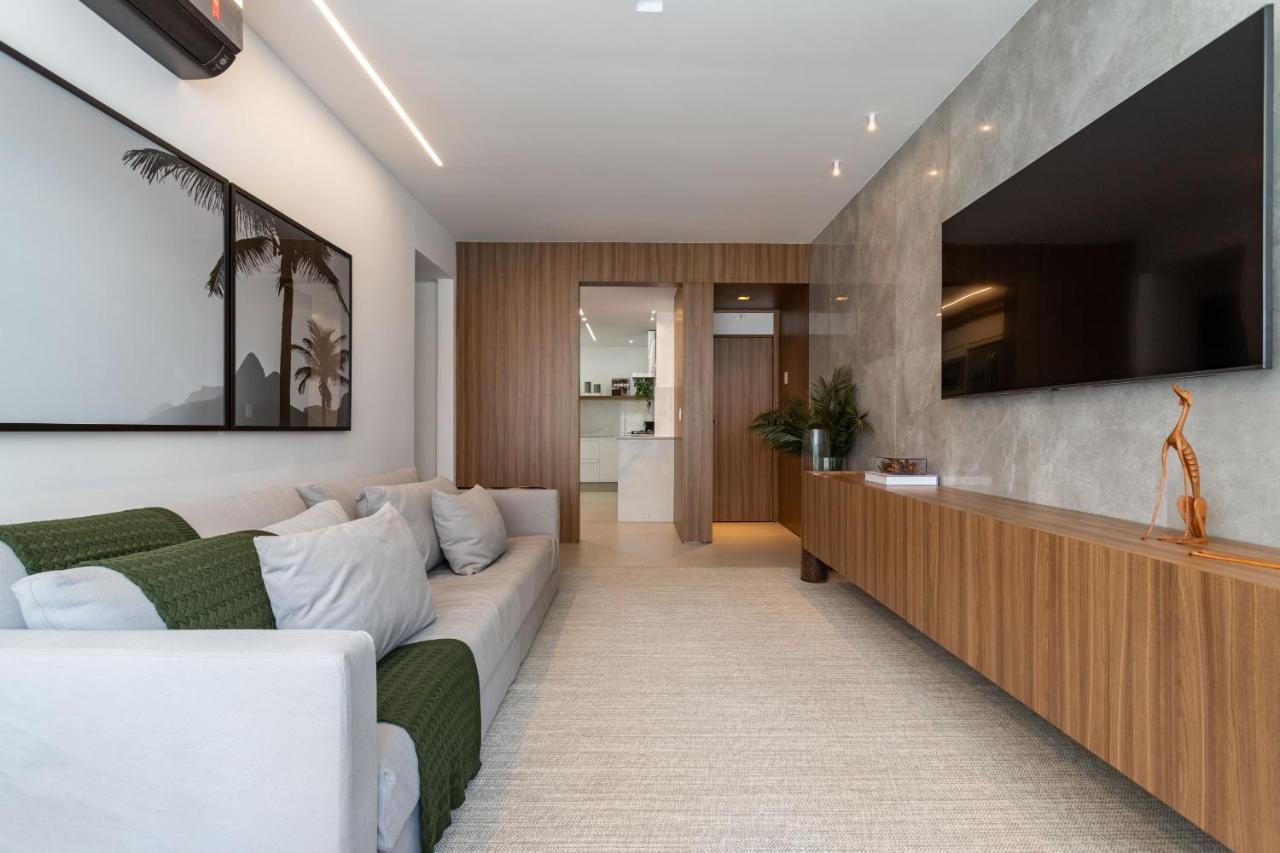 Agradavel Em Ipanema - 2 Completas - J303 Z2 Apartment *