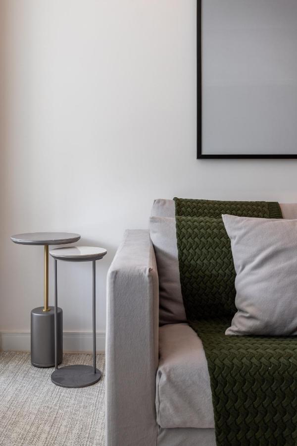 Agradavel Em Ipanema - 2 Completas - J303 Z2 Apartment *